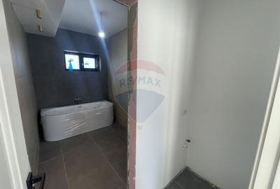 Casa / Vila cu 4 camere de vanzare in zona Nord - 17