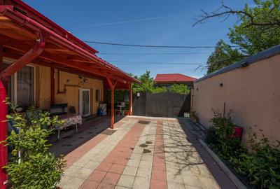 Casă individuală cu 4 camere decomandat cu Canalizare în Chitila - 2