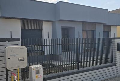 Casă cu 4 camere în Sântandrei - 2