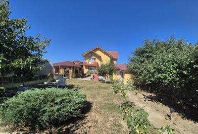 Casa P+1 cu facilita?i complete, str. ?i?e?ti - 6