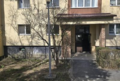 Apartament cu 3 camere decomandat în Zorilor - 16
