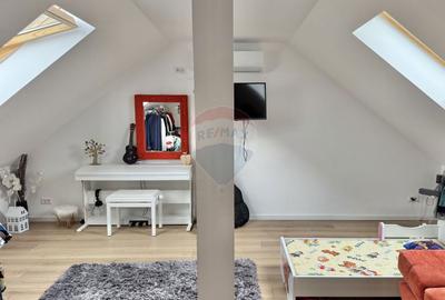 Casă cu 4 camere cu Teren 127 Mp în Nojorid - 3