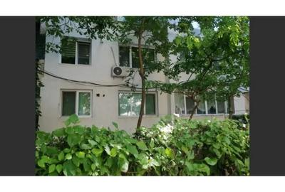 Vand apartament 2 camere - 2