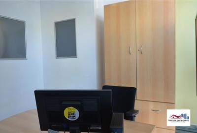 Spațiu comercial, de 107 mp, în Central - 3