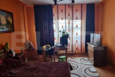 Casă cu 7 camere cu Teren 550 Mp în Cetate - 6