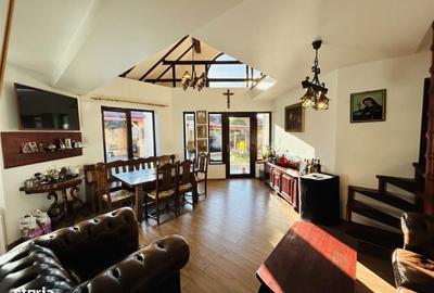 Casă cu 3 camere în Central - 2