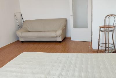 CAlea Vitan, langa Mall, garsoniera mobilata si utilata - 6