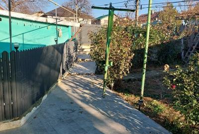 Casă cu 3 camere în Huși - 1