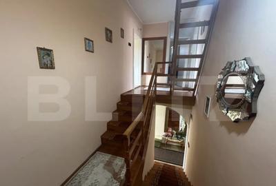 Casă cu 4 camere cu Teren 250 Mp în Iorga