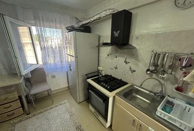 Apartament 3 camere zona Tomis II - 1