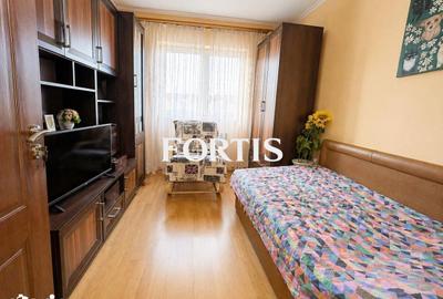 Apartament cu 4 camere decomandat în Central - 7