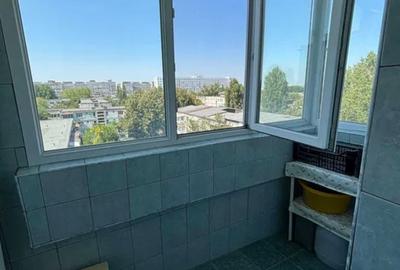 Apartament cu 2 camere decomandat în Micro 19 - 6