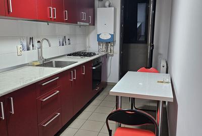 Garsonieră decomandată în Central - 2