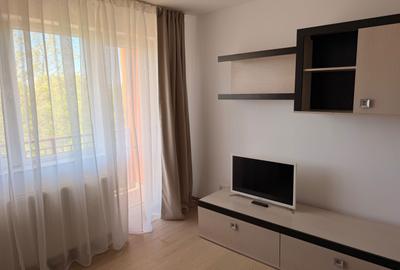 Apartament cu 3 camere decomandat în Republicii - 9