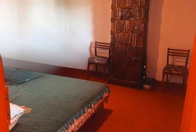 Casă cu 4 camere în Vlădești - 6
