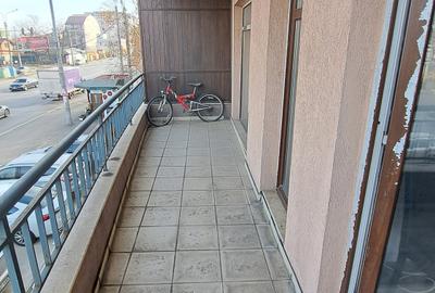 APARTAMENT 3 CAMERE - SUPRAFATA GENEROASA - 43