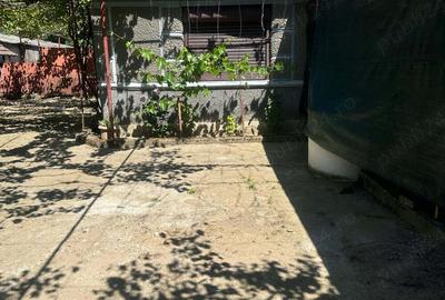 Casă cu 5 camere cu Teren 2500 Mp în Tăut - 3