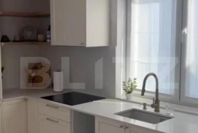 Casă cu 4 camere cu Teren 300 Mp în Central