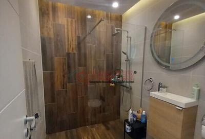 Apartament cu 2 camere semidecomandat în Unirii