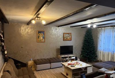 Casă cu 4 camere în Boș - 1