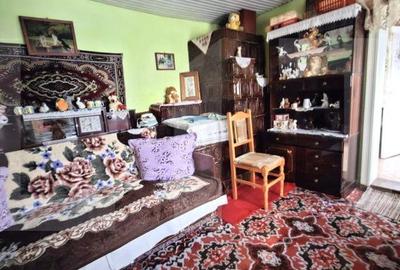 Casă cu 2 camere cu Teren 2747 Mp în Curtești - 3