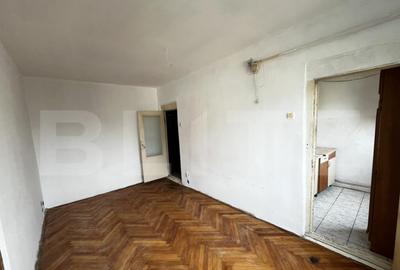 Apartament de vanzare, cu 2 camere, 32 mp, zona solidaritati