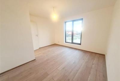 Vila P+E, 5 camere,3 bai,teren 418 mp,finisaje top, intabulata, toate utilitatil - 17