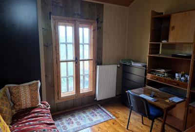 Casă cu 5 camere cu Teren 7017 Mp în Pruni - 3