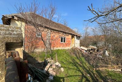 Casă individuală cu 3 camere cu Teren 980 Mp în Percosova - 2