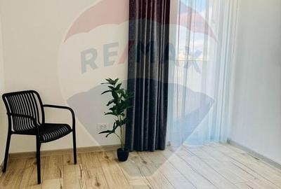 Apartament cu 3 camere de vanzare in zona Universitatii - 3