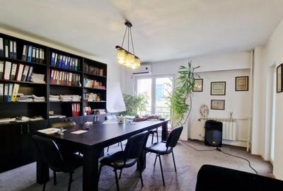 Apartament 3 camere Unirii-Corneliu Coposu, etaj 4