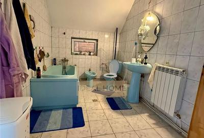 Casă cu 4 camere cu Teren 1481 Mp în Central - 12