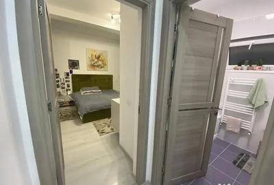 Apartament cu 3 camere decomandat în Tomis Nord - 2