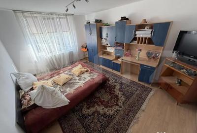 Apartament cu 2 camere decomandat în Central - 4