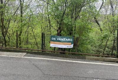 Teren de 900 mp, în Central