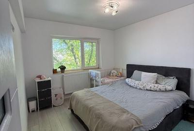 Apartament cu 2 camere, mobilat în Micro 16
