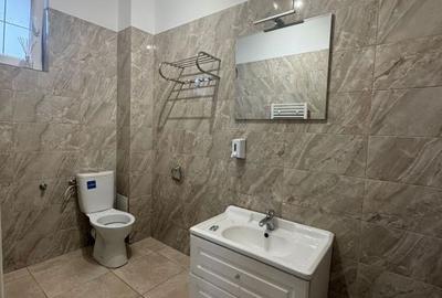 Casă cu 5 camere cu Teren 460 Mp în Central - 16