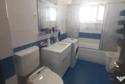 Apartament cu 4 camere decomandat în Central - 3