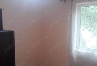 Casă cu 4 camere cu Teren 1131 Mp în Uivar - 5