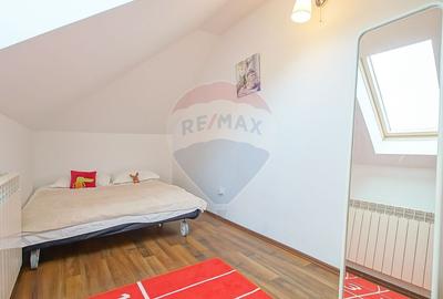 Apartament cu 5 camere decomandat, mobilat în Zamora - 32