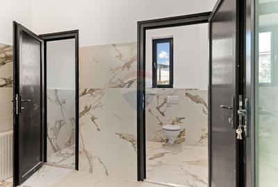 Spațiu comercial, de 410 mp, în Central - 19