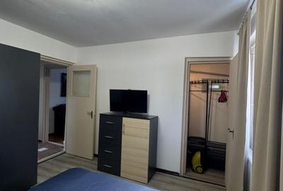 Apartament cu 2 camere decomandat în Uiești - 3