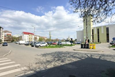 Apartament cu 4 camere nedecomandat în Girocului - 2