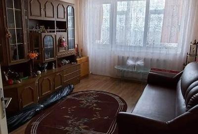 Apartament cu 2 camere în Micro 40 - 3