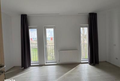 Casă cu 4 camere în Roșu - 1