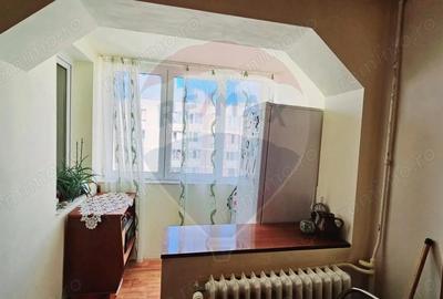 Garsonieră decomandată, mobilată în Calea București - 2