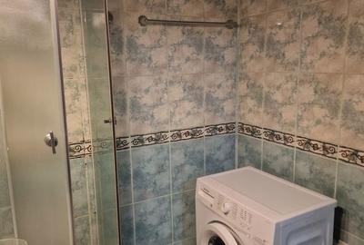 Garsonieră în Titan