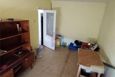 SUPER PRET! Ap 3 camere, Decomandat, zona Vidin Etaj 4/5, 70 - 3