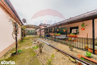 Casă cu Canalizare în Iratoșu - 1