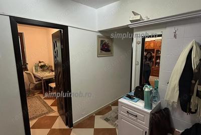 Apartament cu 3 camere decomandat, mobilat în Alexandru Obregia - 11